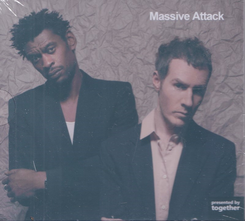 تصویر  Massive attack (دی‌وی‌دی)